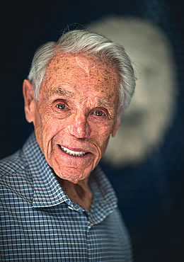 Tibor Hollo